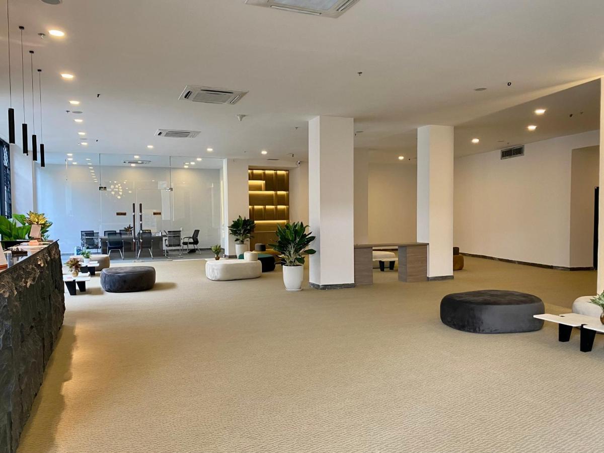 The Arrivals - Cozy Hotel - Pool & Skybar - Sgcenter TP. Hồ Chí Minh Ngoại thất bức ảnh